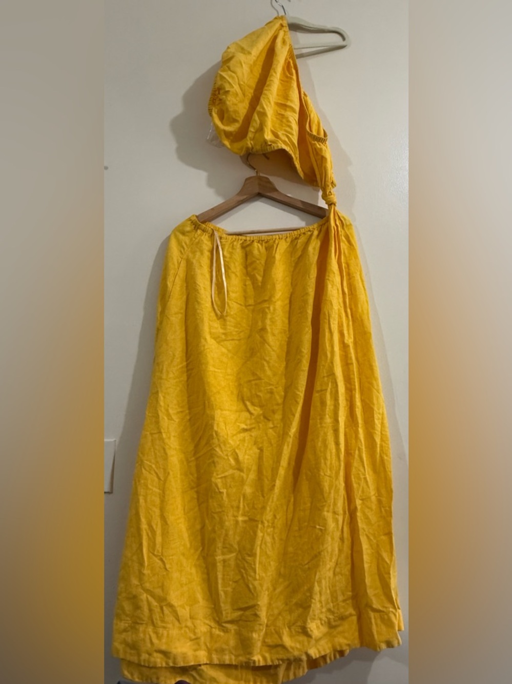 FARM Rio Vibrant Yellow One-Shoulder Maxi Dress - Picture 5 of 9